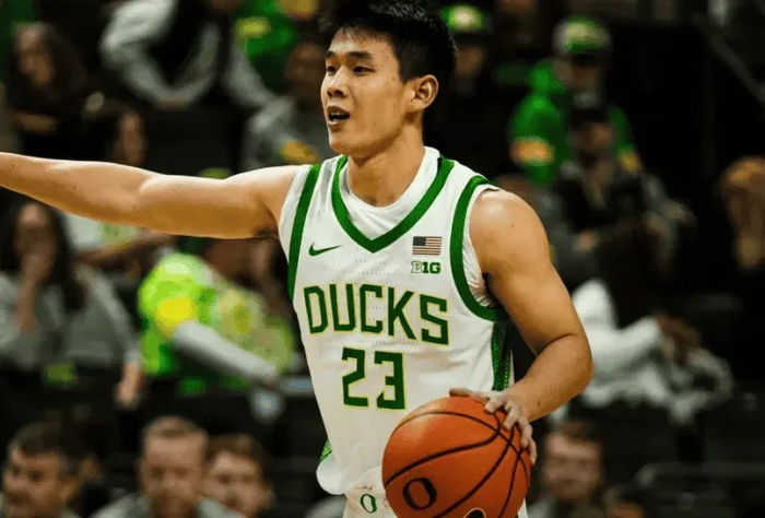 b体育app-林葳5中2仅得7分！攻守压力递增，连进关键球反超，失误却麻烦！|球队|比赛|对手|密西根|下半场_新浪体育_新浪新闻